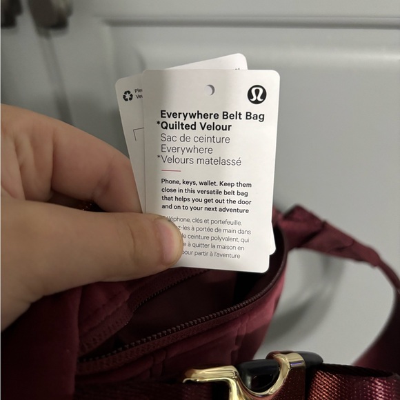 BNWT Lululemon Everywhere Belt Bag *Quilted Velour - Picture 3 of 4
